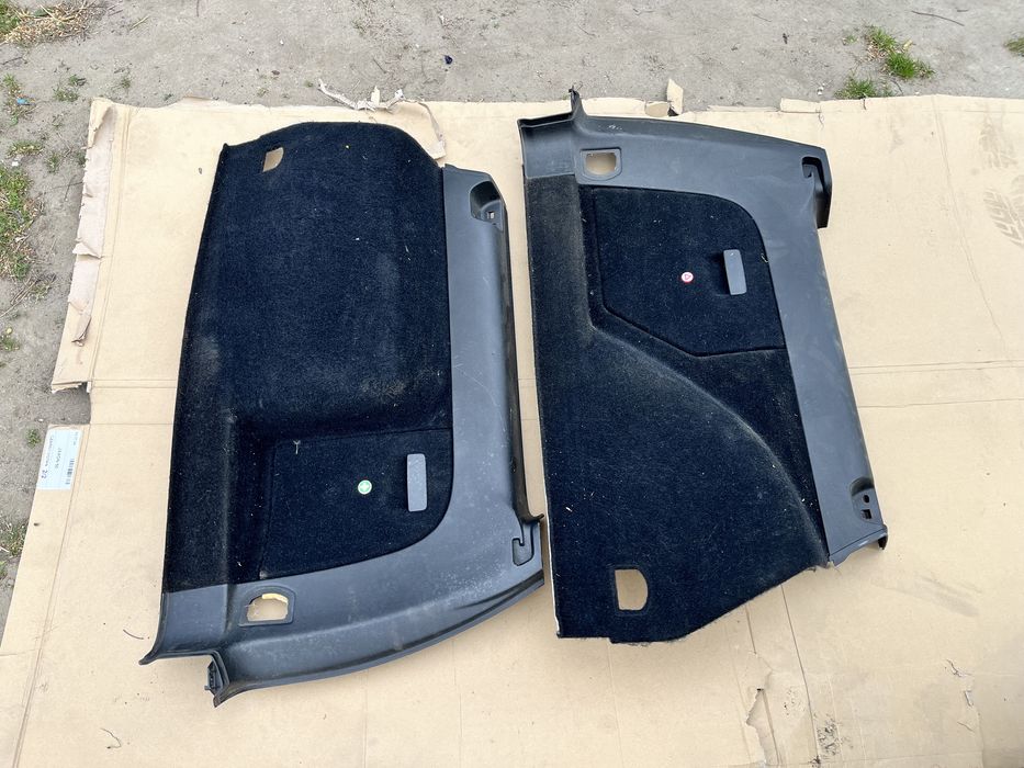 Tapicerka bagażnika do VW Golf IV czysta ładna