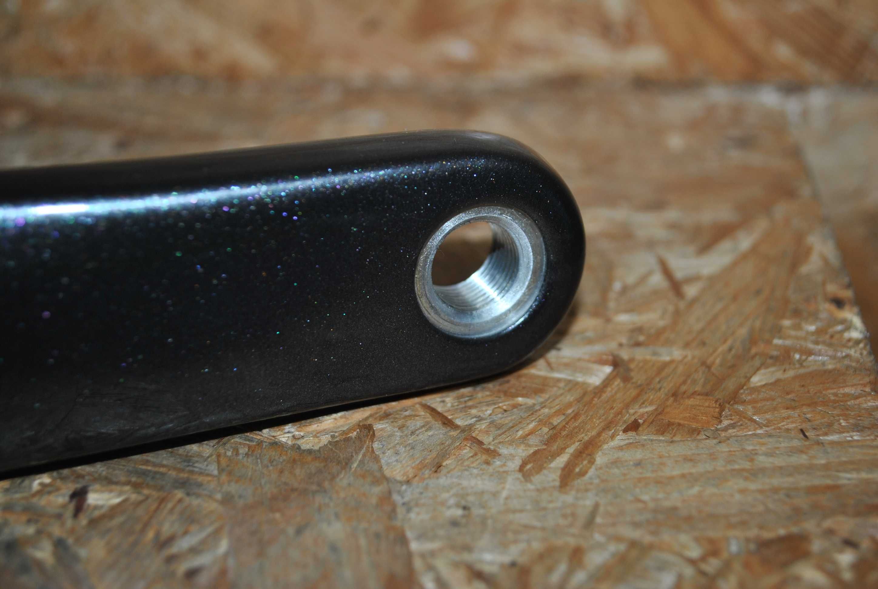 Lewe Ramię korby szosowej SRAM Force AXS D2 DUB 8-Bolt 172,5mm