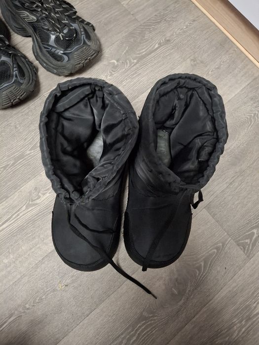 Balenciaga alaska, ski boots original!