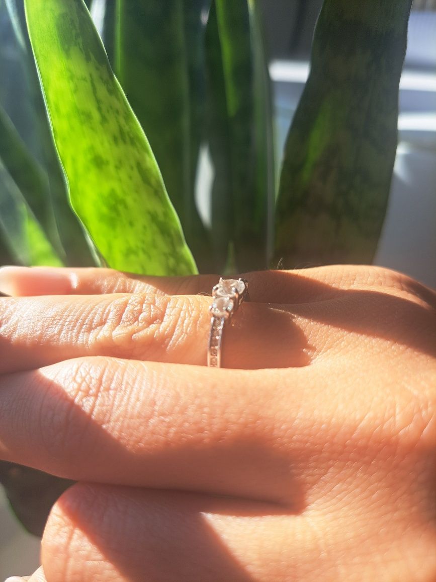 Anel Attract Trilogy Swarovski