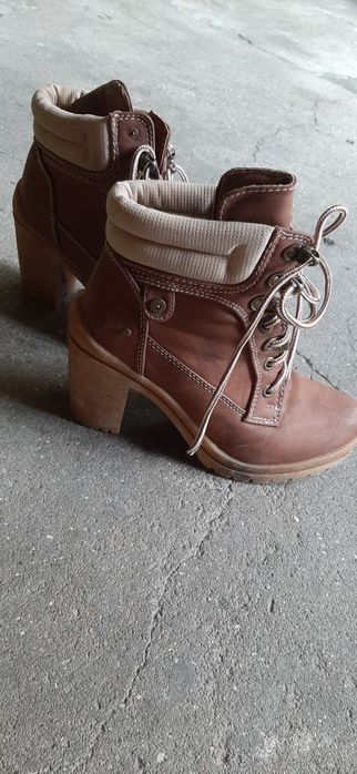 Bota senhora camel