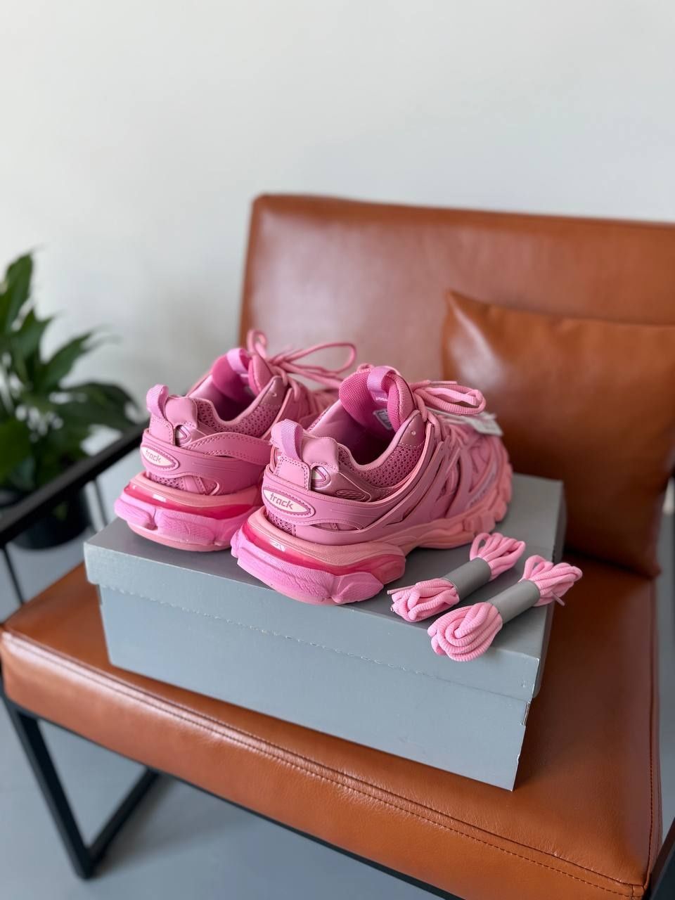 Кросівки Balenciaga Track 3.0 Pink