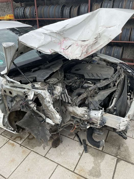 Автозапчастини до Ауди А6 C7 AUDI A6 C7 голый кузов