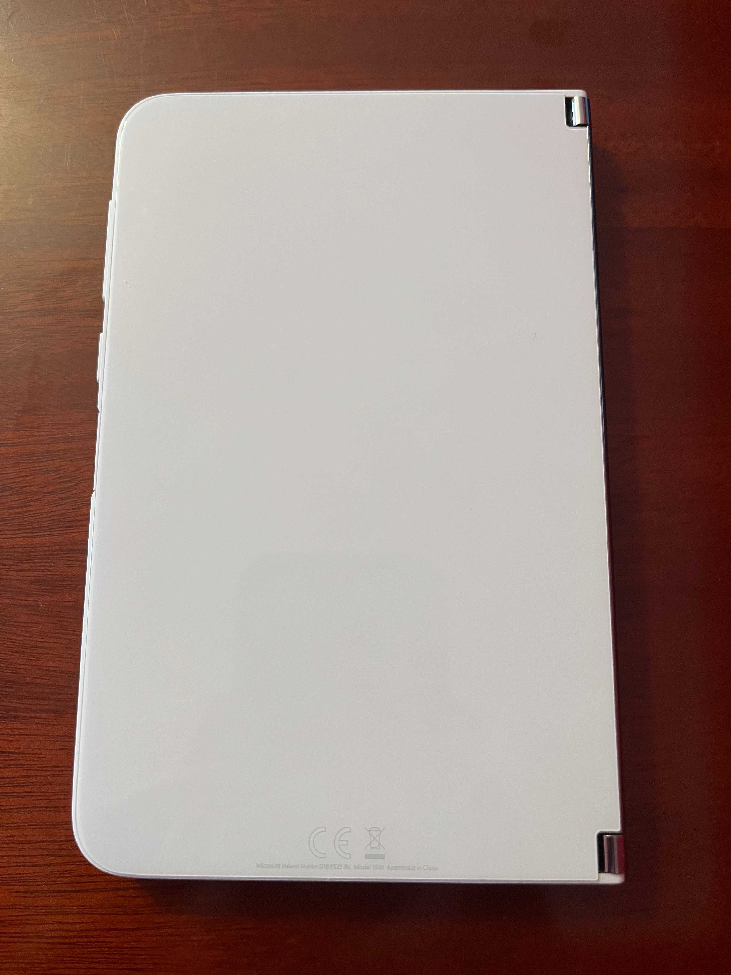 Microsoft Surface Duo - FV23%