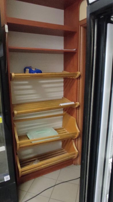 Meble sklepowe i wyposazenie