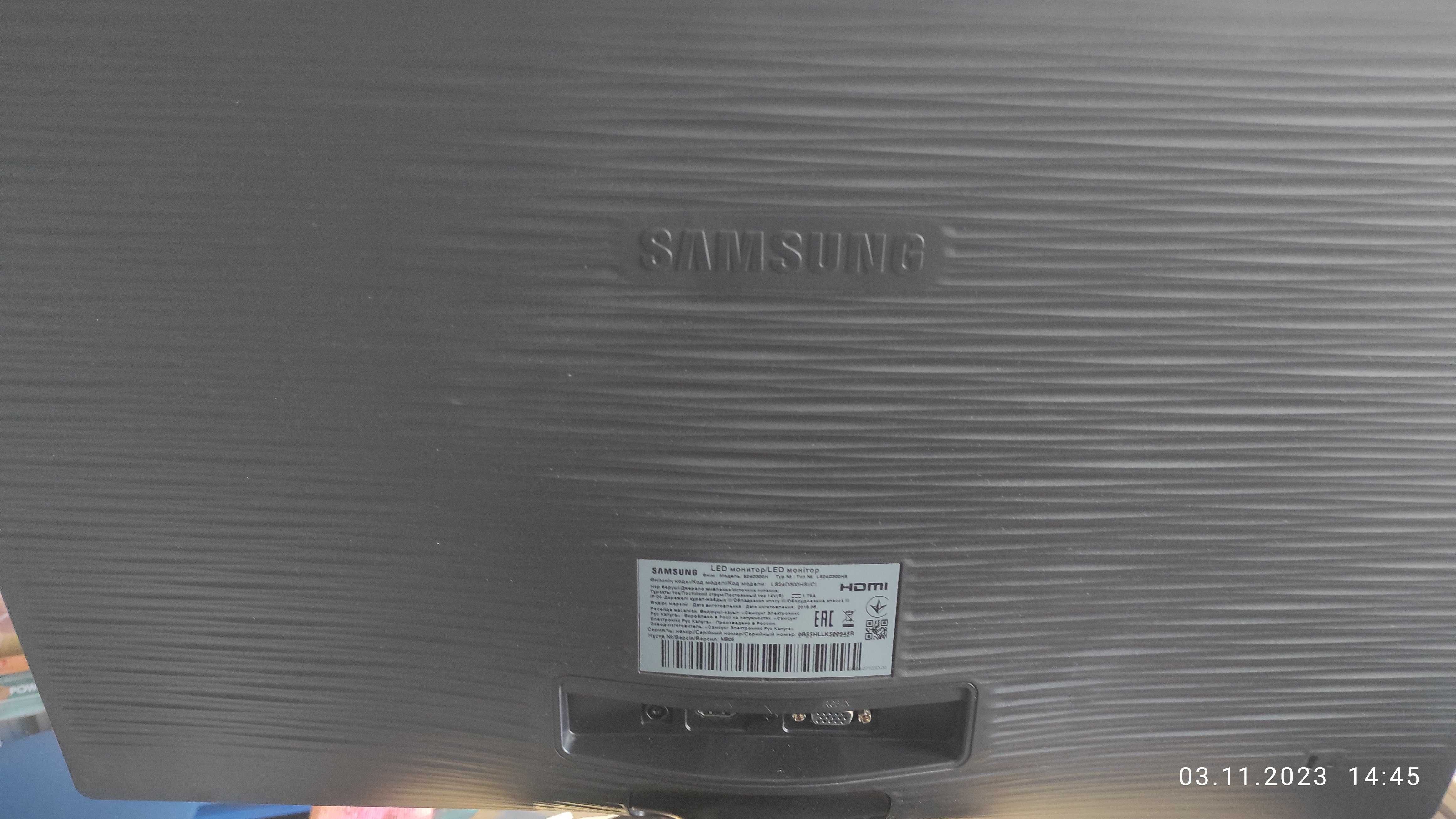 Монитор Samsung 24 d300