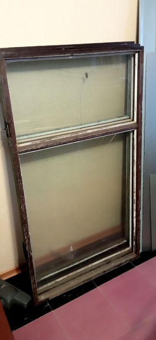Продам рами зі склом.