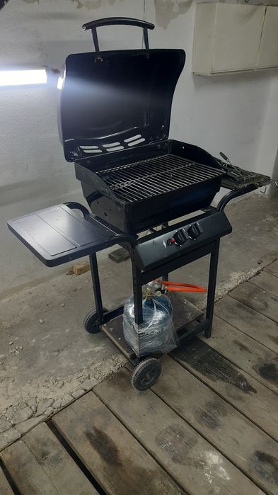 OKAZJA Gril Gazowy + akcesoria + butla