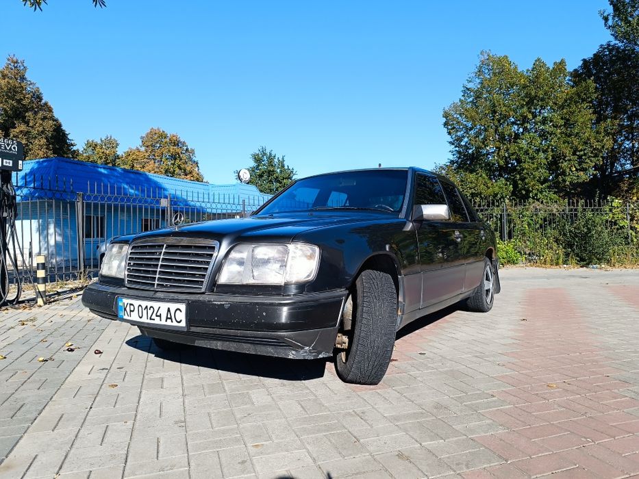 Мercedes-Benz 124