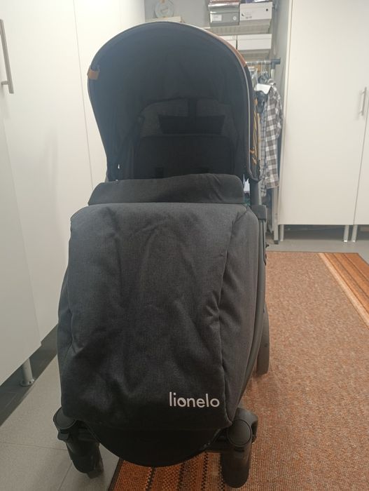 Wózek Lionelo Annet spacerowy