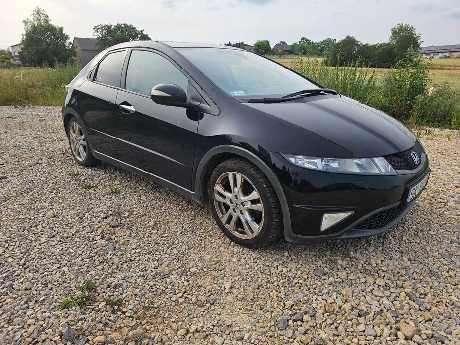 Honda Civic Bezawaryjna Honda, drugi właściciel, pełna fv.