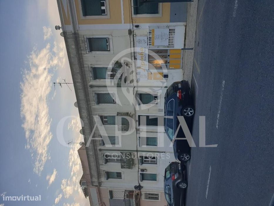 Prédio Misto em Lisboa