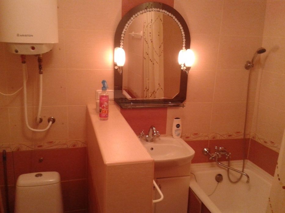 Сдам 2х квартиру на Парковой до лета!