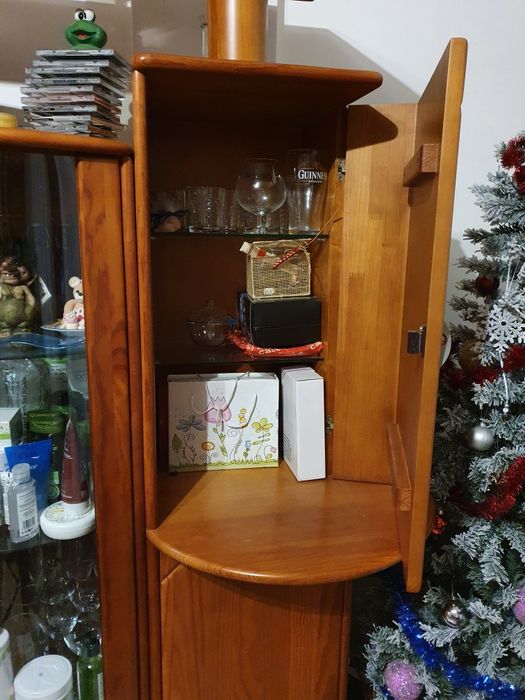 Móvel de sala em cerejeira maciço + mesa de centro