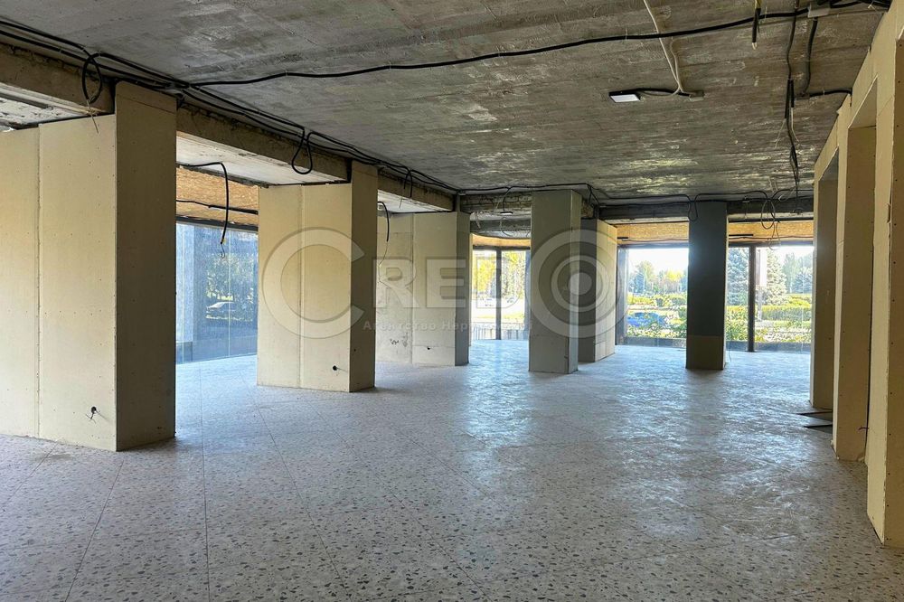 Продаж нежитлового приміщення вул. В.Матусевича