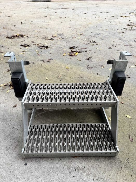 Schody Kontener Iveco Daily