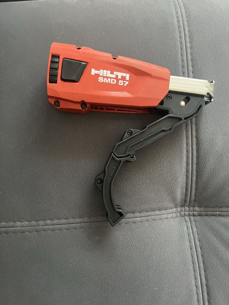 Magazynek do wkrętów Hilti SMD 57