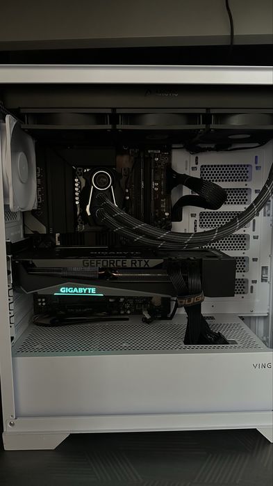 Игровой сетап /i5-13600KF/RTX 3070 Ti/64GB DDR4 /2TB NVMe/ Вод. Охлажд