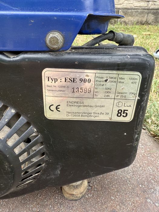 Генератор бензиновий 900Вт