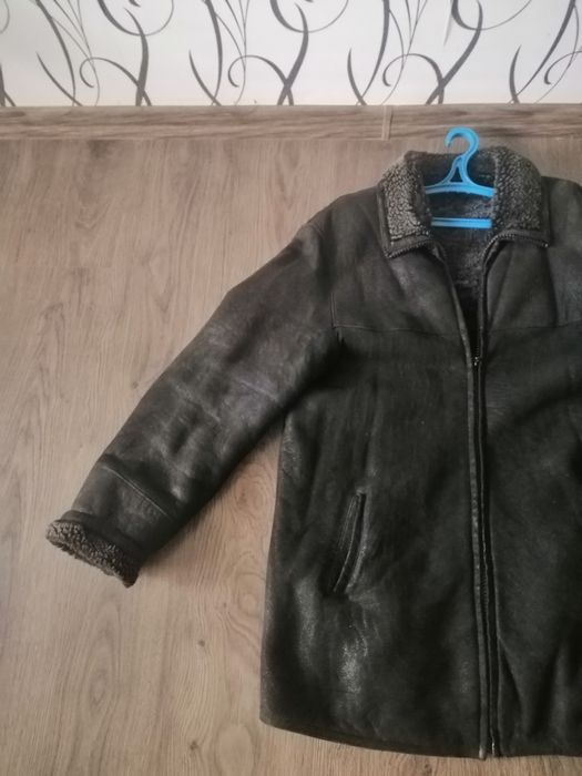 Продам мужскую дубленку