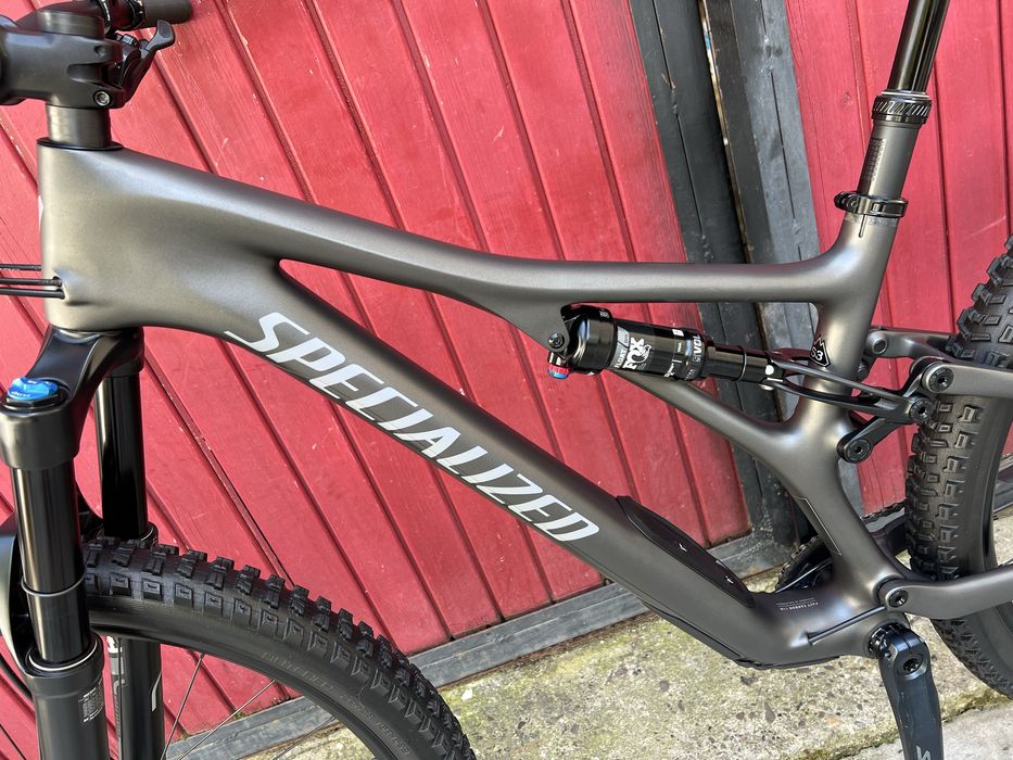 Велосипед Карбоновий двухподвес Specialized Stumpjumper 29 2023Rik