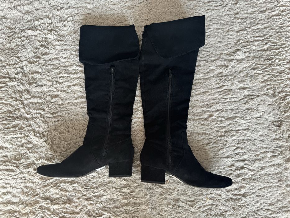 Buty zamszowe kozaki czarne damskie roz.38