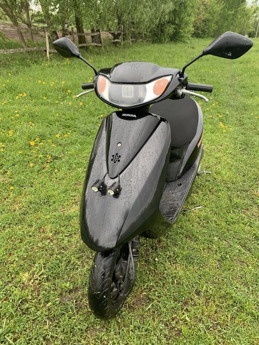 Продам  скутер Honda dio af62