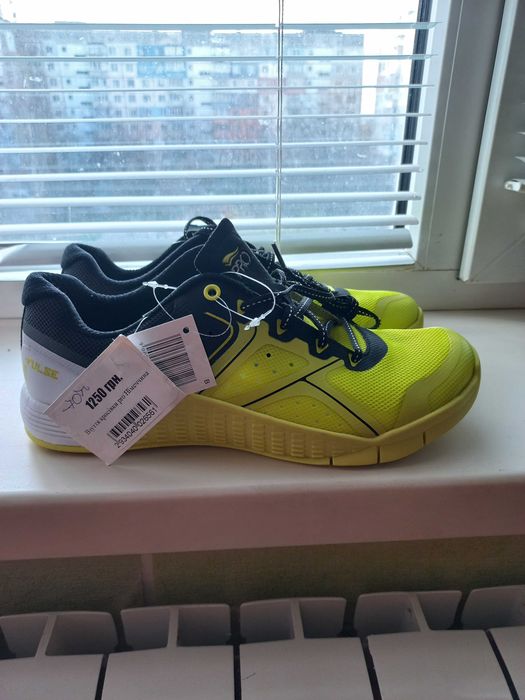 Літні кросівки !