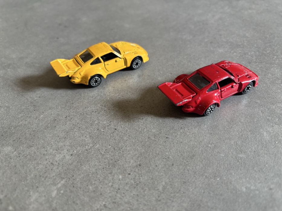 Resoraki Welly 2X Porsche 935