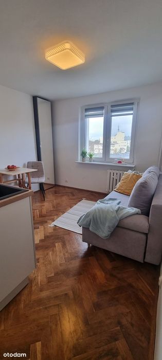 Małe kompaktowe tanie w idelanej lokalizacji