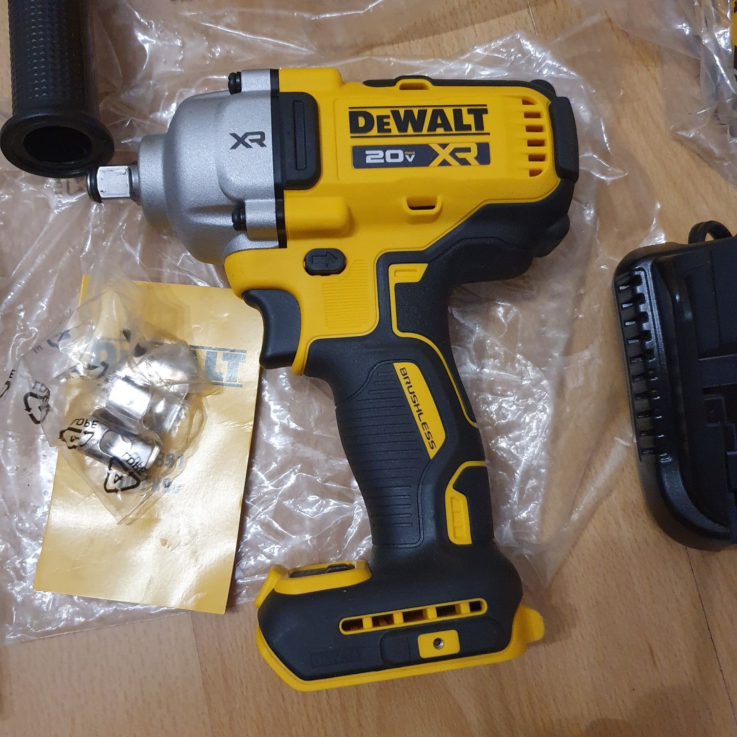 Dewalt 20V zestaw narzędzi, klucz udarowy,frezarka do płyt GK,wkretark