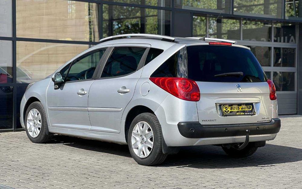 Peugeot 207 2010