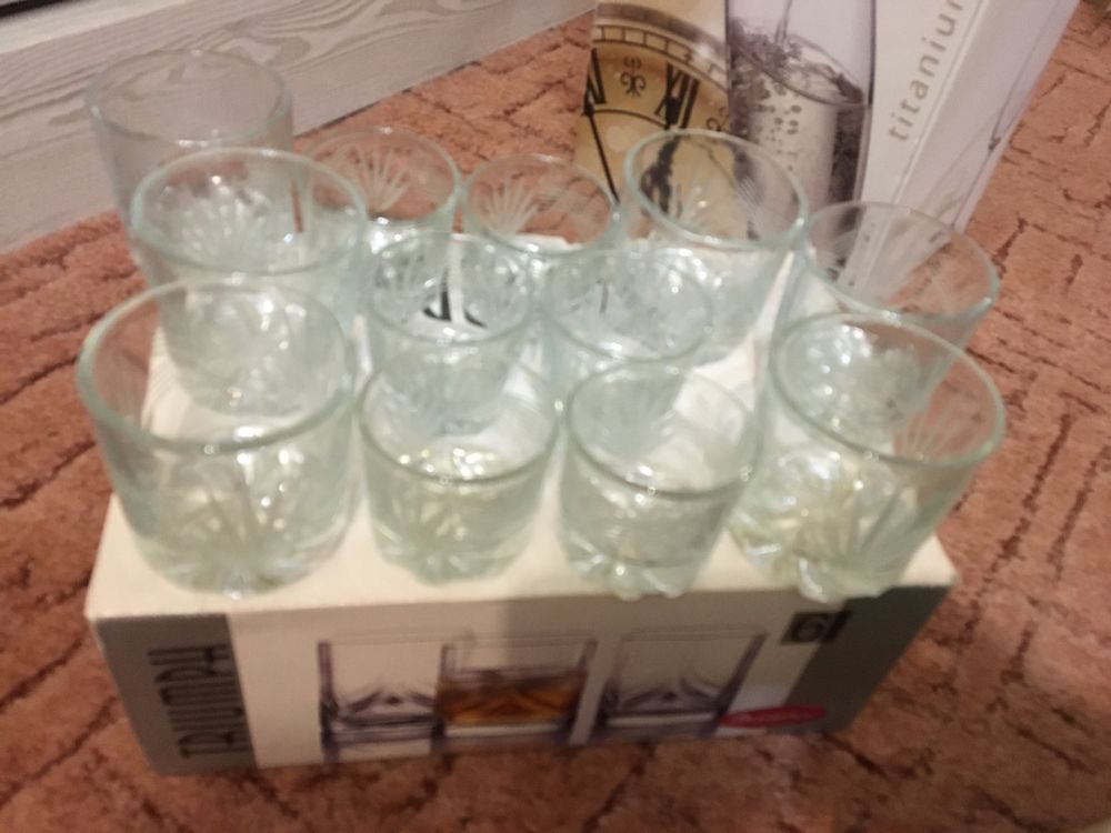 Посуда, рюмки, армуды, пиалы, хрусталь