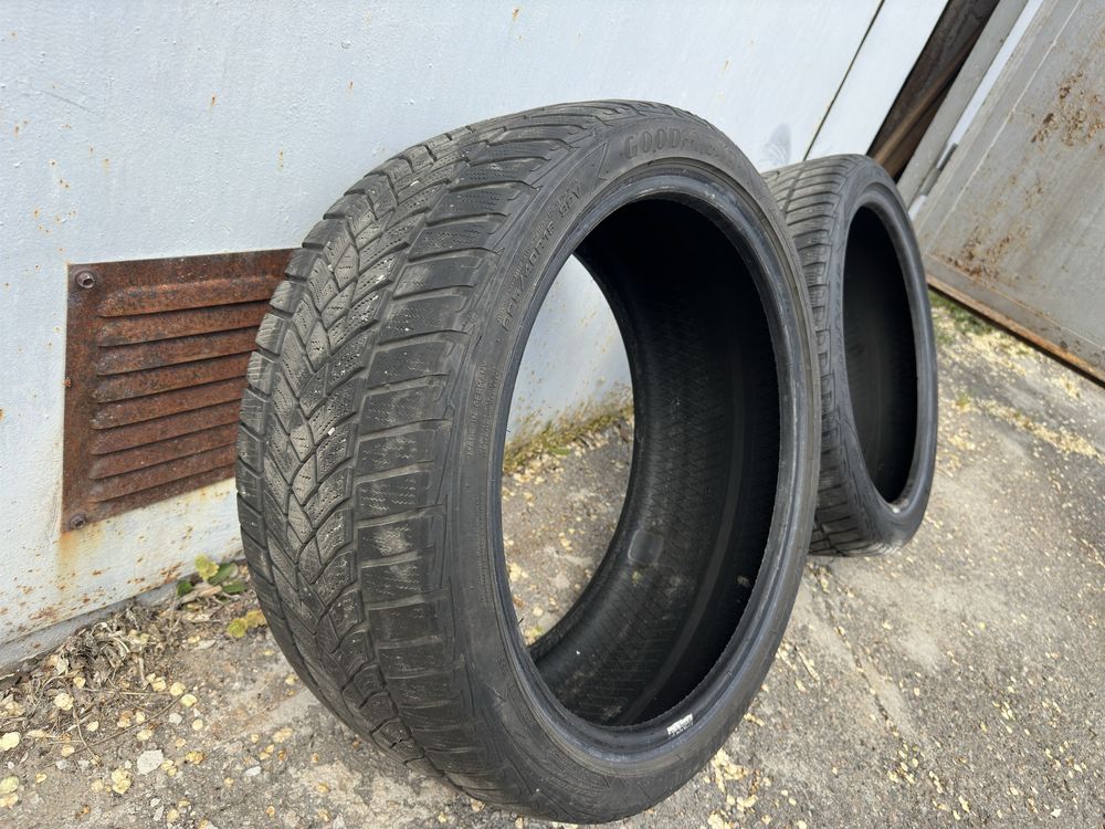 Резина r18 225/40 GoodYear