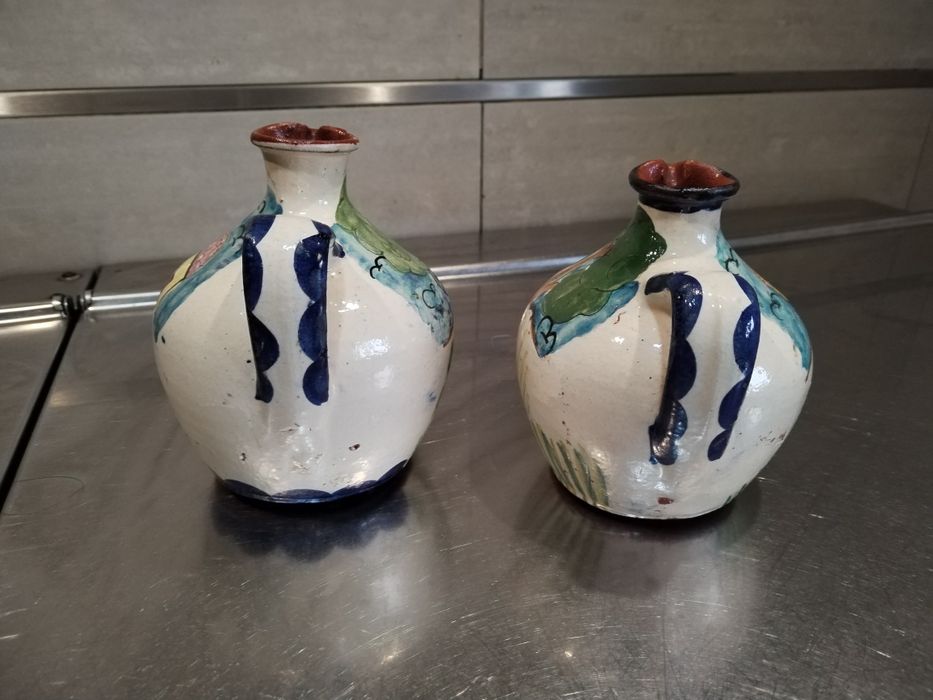 Loiças decorativas muito bonitas.