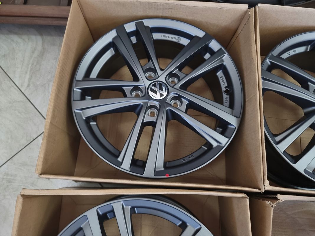 Nowe Felgi Grafit Vw Golf V Vi Vii Viii Touran Scirocco Eos 16" 5x112