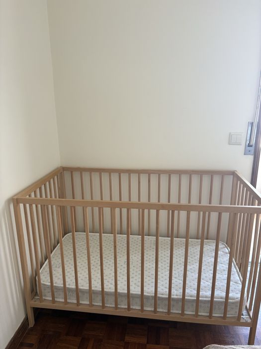 Berço SNIGLAR (IKEA) + colchão