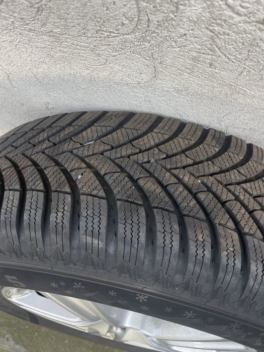 Диски з резиною 16