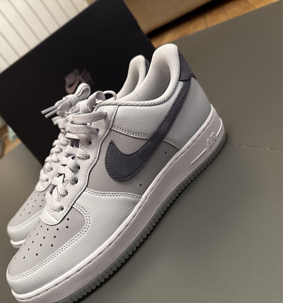 Nike Air Force 1 '07 LV8