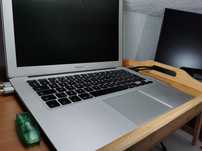 Portátil Apple MacBook Air 13" i7/8gb/128gb SDD + Magic Mouse 2 + cabo