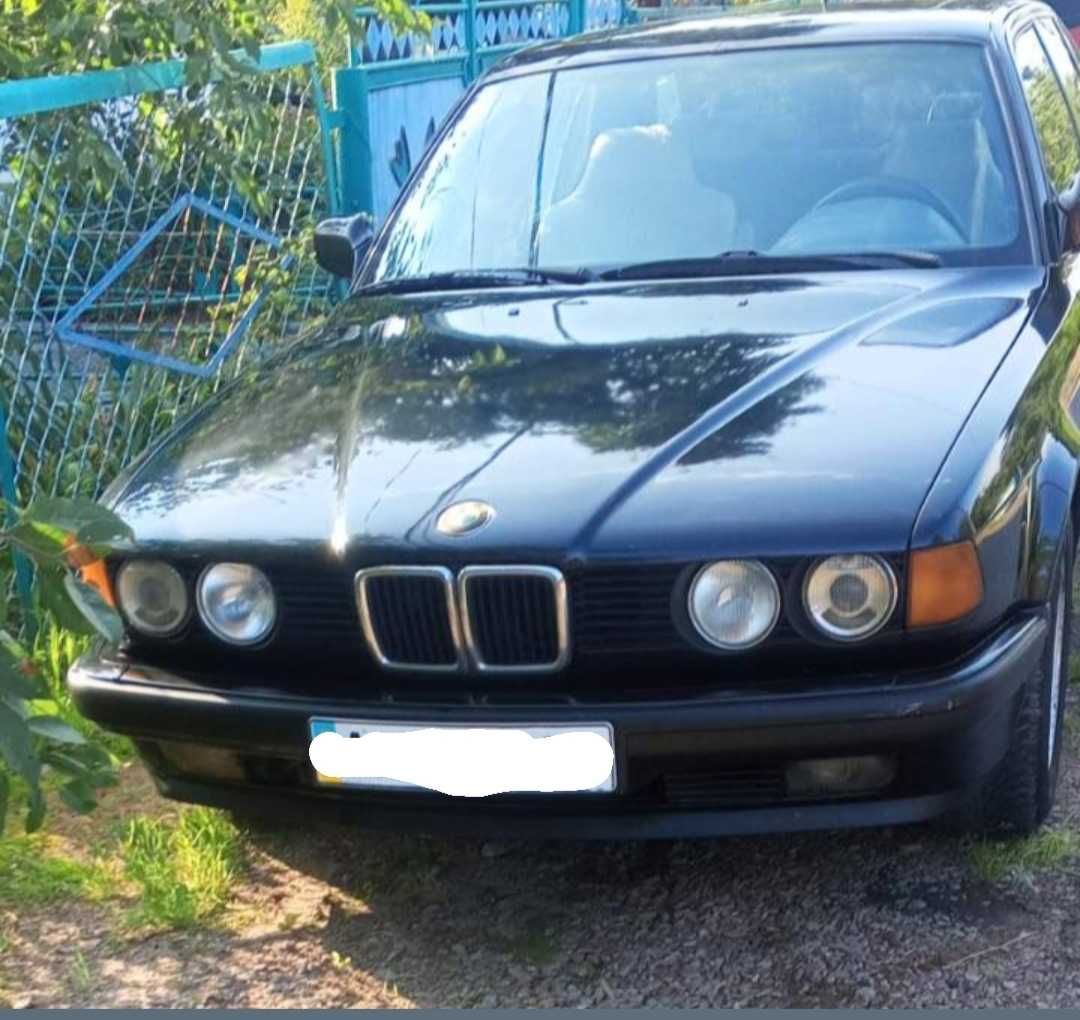 Продаю BMW в гарному стані