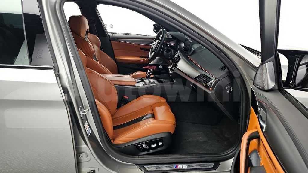 2020 BMW M5 (F90) M5 Sedan