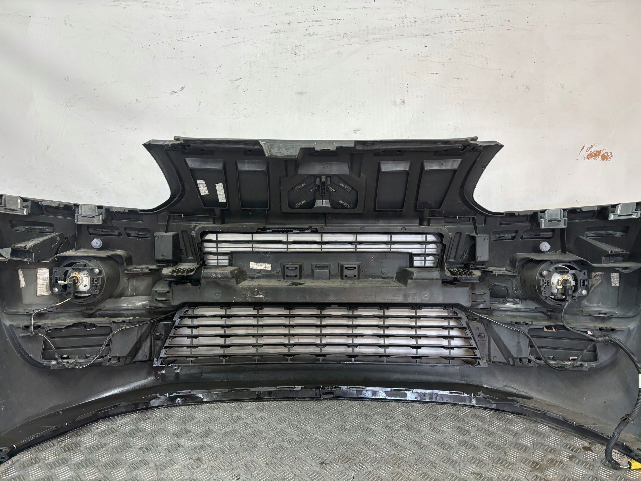 Zderzak przód Przedni Citroen C3 Picasso