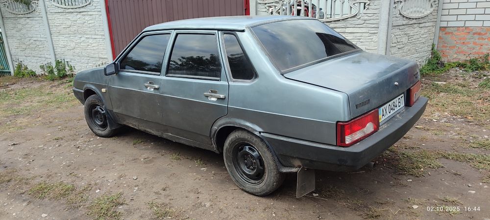 Продам ваз 21099