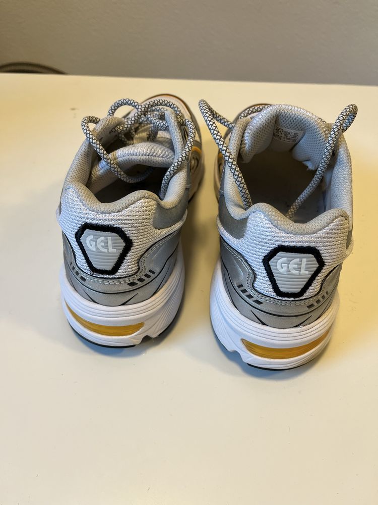 Buty Asics 1090 sneakersy