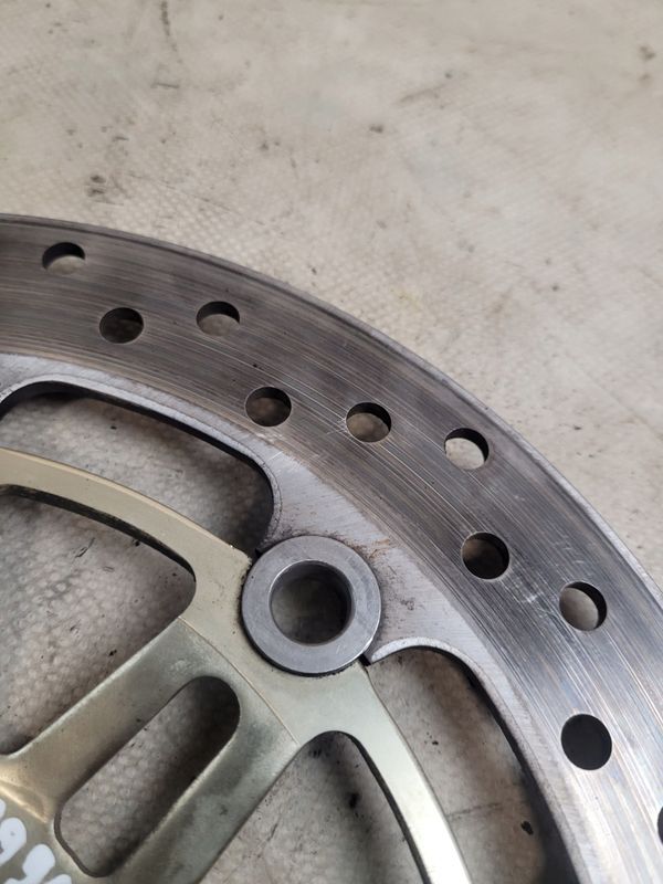 Tarcza Hamulcowa Przód + Śruby Honda Cbr 600 F3 Pc31a 99r.
