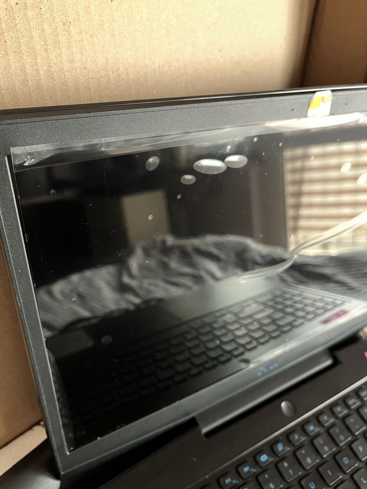 Laptop dell g3 15 inter core i5 16gb ddr4 bez Wad