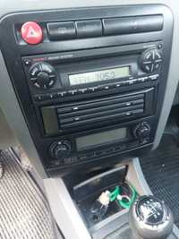 Radio seat Alana seat soundtrack system ibiza  cordoba Alhambra toledo