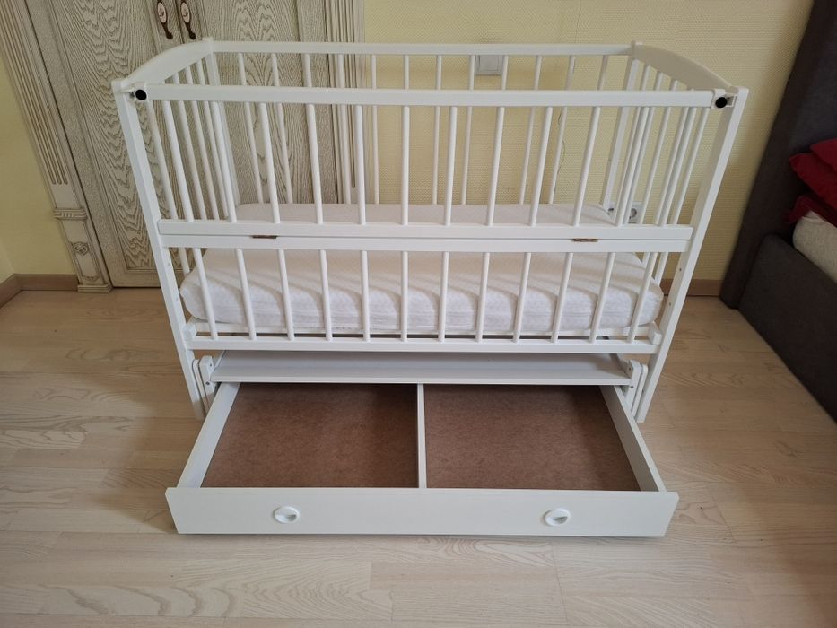 Продам кроватку в идеальном состоянии