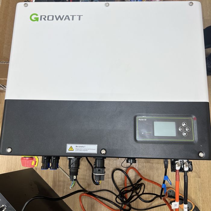 Інвертор Growatt SPH 6 квт